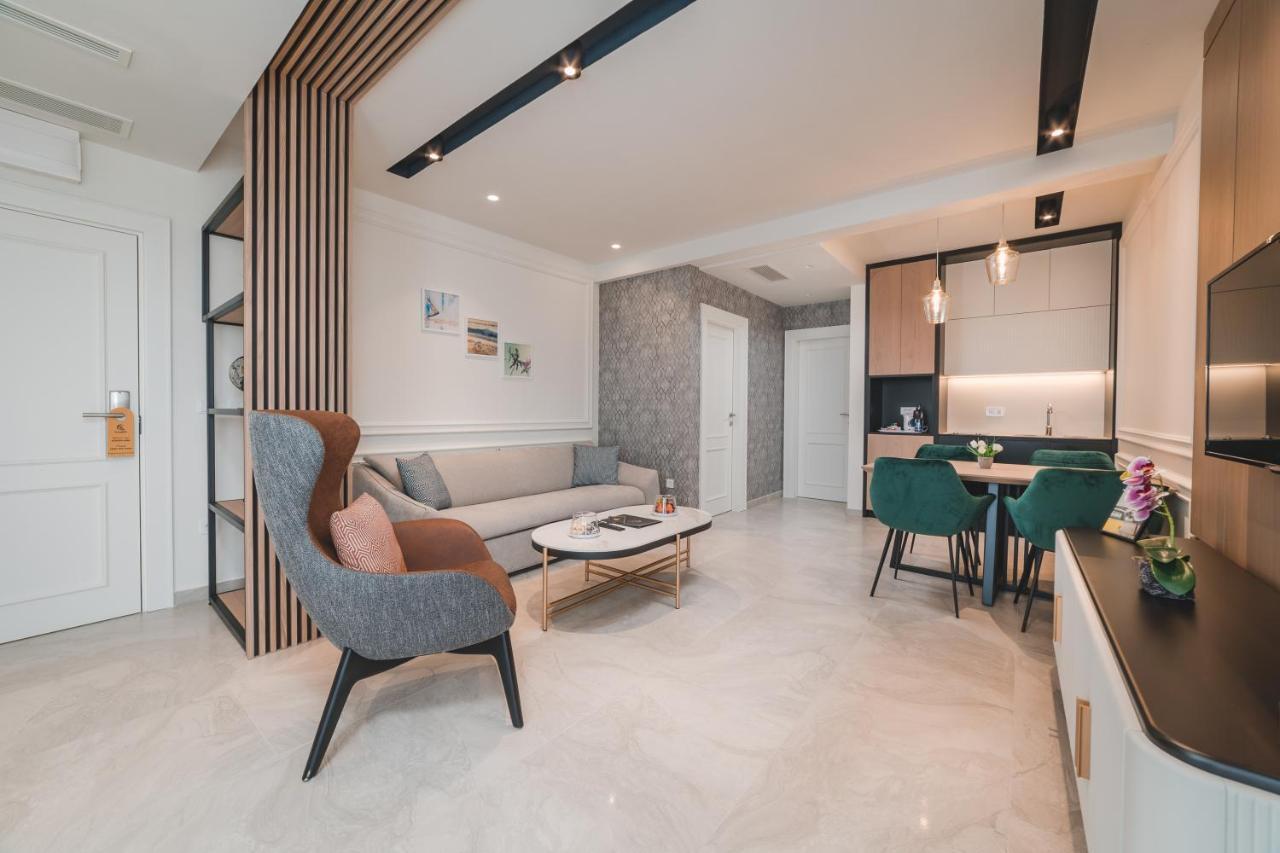 Kalamper Apartments Dobra Voda Bagian luar foto