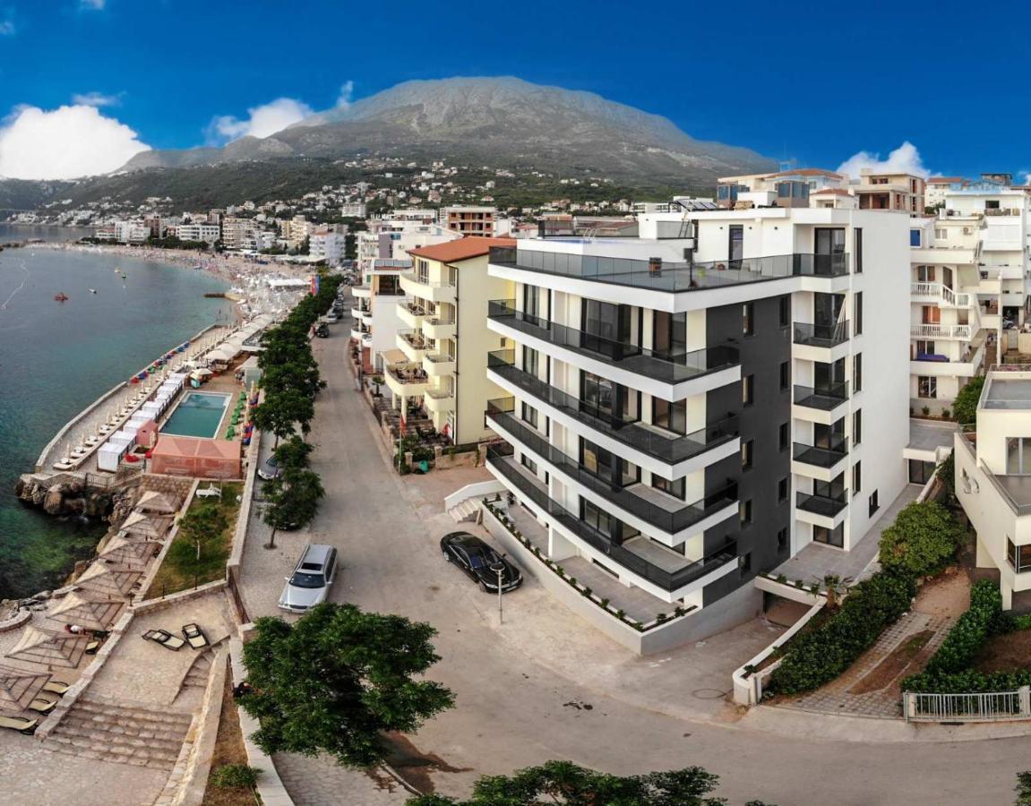 Kalamper Apartments Dobra Voda Bagian luar foto